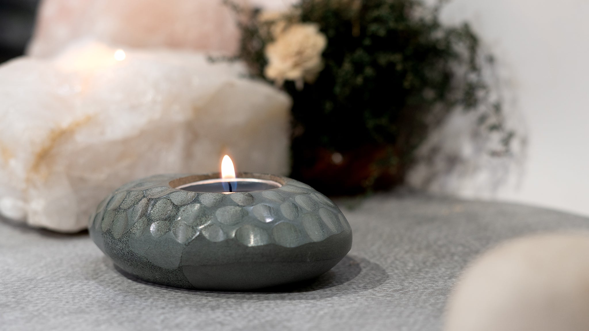 Hammered Oval Luminary TeaLight